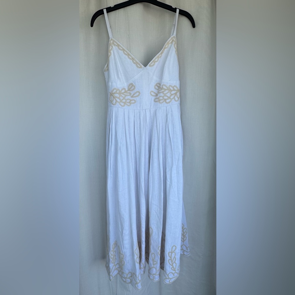 Christian LaCroix white w/ cream embroidery smocked back sundress. Size S lined - Picture 4 of 14